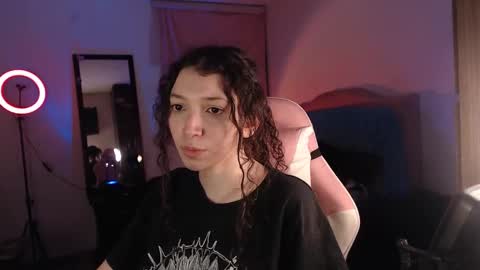 Snapshot of ally_donfort chatting on February 12, 2:14 am Ally online show from February 12, 2:14 am