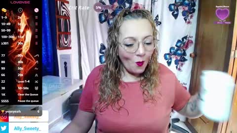 Snapshot of ally_sweety chatting on October 20, 3:17 pm ally_sweety online show from October 20, 3:17 pm