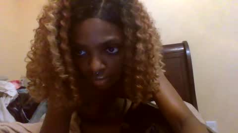 allylicious online show from January 26, 11:06 am