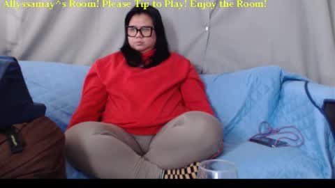 Allyssamay online show from March 12, 10:30 am