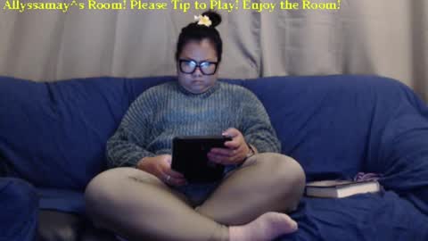 Allyssamay online show from February 26, 4:08 am