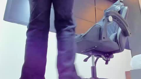 ALMA FENIX  online show from September 9, 12:38 pm