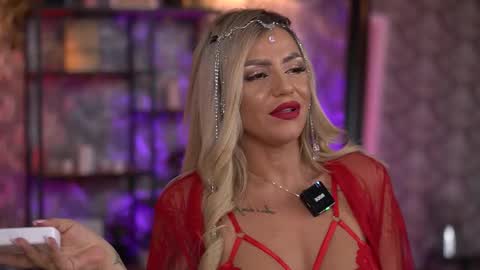 Alma online show from September 14, 8:10 pm