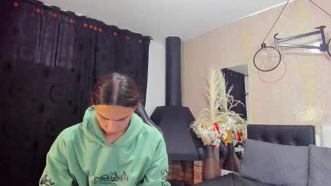 Santy online show from February 9, 7:27 pm