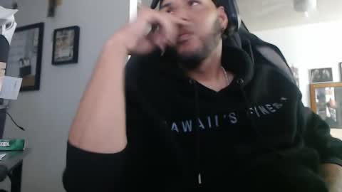 simplyfaded online show from March 28, 11:22 am