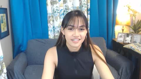 Alondra online show from April 15, 1:25 pm