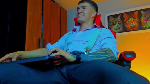 alpha_dominus_ online show from September 28, 5:16 am