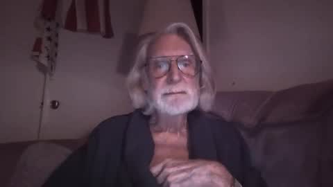 AlphaUniform online show from January 7, 5:56 am