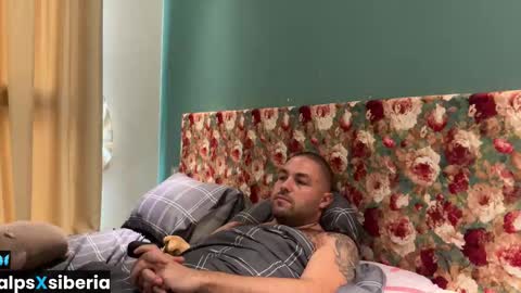 Dan  Nati online show from February 15, 8:02 am