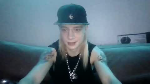 altboy010 online show from January 13, 5:32 pm