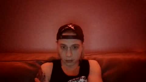 Snapshot of altboy010 chatting on December 28, 7:00 am altboy010 online show from December 28, 7:00 am