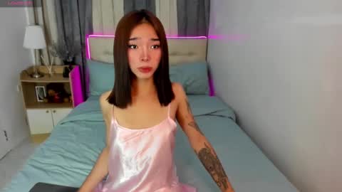 Snapshot of althea_xx chatting on October 19, 6:18 am Andrea online show from October 19, 6:18 am