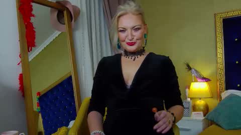 Alura Jenson online show from January 16, 9:13 pm