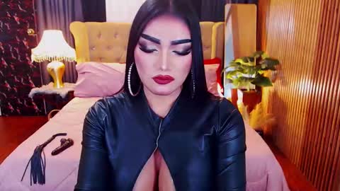 Alura Jhenson online show from February 25, 10:52 am