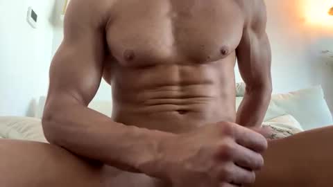 alvaro30mad online show from November 16, 8:16 am