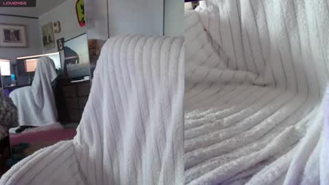 Sweet Alys online show from February 21, 4:10 pm