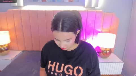 Snapshot of alys_baker chatting on September 24, 3:13 am Alys online show from September 24, 3:13 am