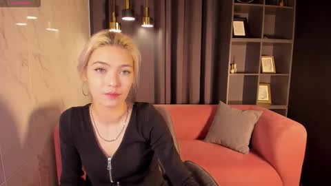 Snapshot of alysiasun chatting on September 19, 2:32 pm Alysia online show from September 19, 2:32 pm