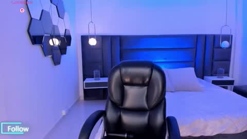 Aly  online show from January 7, 5:29 pm