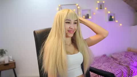 Snapshot of amai__liu chatting on October 11, 6:00 pm Amai Liu online show from October 11, 6:00 pm