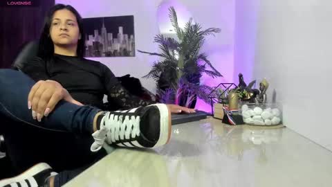 anny online show from September 14, 3:09 am