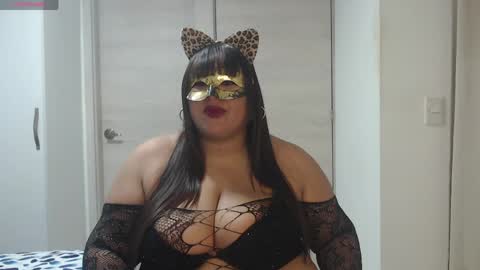 amaia_char online show from April 23, 3:58 am