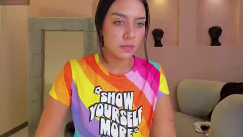 Amalia cruss online show from February 11, 11:19 pm