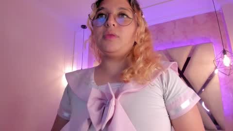 Amalia Im Back See you soon this January 7 at 10 pm Colombia time online show from March 5, 8:10 am