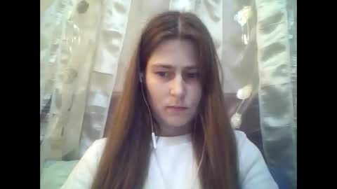 Dog mama online show from March 23, 9:09 pm