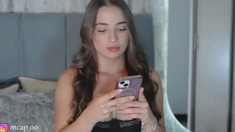 Snapshot of amanda_woods_ chatting on February 10, 11:45 pm Amanda online show from February 10, 11:45 pm