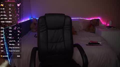 Amanda online show from September 13, 6:16 am