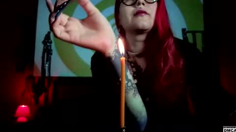 Goddess Amanita online show from April 9, 1:39 pm