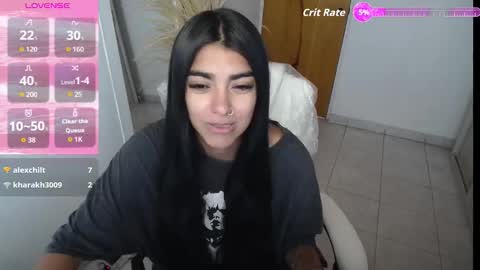 Snapshot of amara_silk chatting on September 21, 12:31 pm amara_silk online show from September 21, 12:31 pm