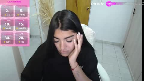 Snapshot of amara_silk chatting on September 26, 10:23 am amara_silk online show from September 26, 10:23 am