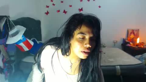 Amara Julia online show from October 5, 6:59 pm