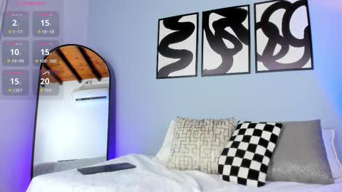    online show from March 4, 8:50 pm