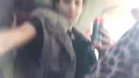 Petruss s Csabesztoo online show from April 11, 11:36 am