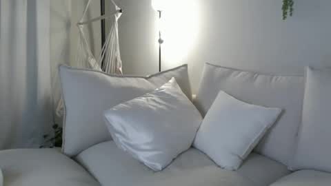Snapshot of amaya_floress chatting on October 10, 4:29 am amaya_floress online show from October 10, 4:29 am