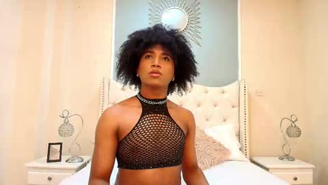Snapshot of ambar_colling chatting on March 6, 3:13 pm Ambar Colling online show from March 6, 3:13 pm