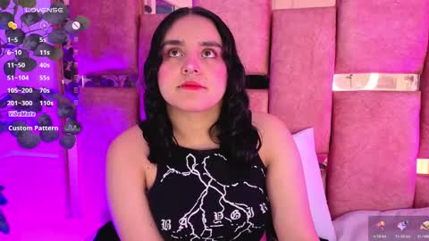   online show from November 19, 7:01 pm