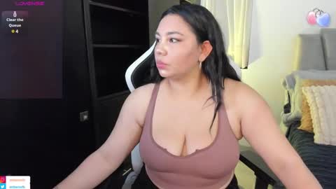 Snapshot of ambar_wells chatting on February 16, 5:26 pm ana online show from February 16, 5:26 pm