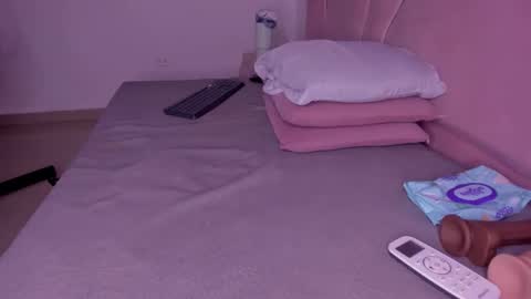 ambarasm online show from February 24, 1:14 pm