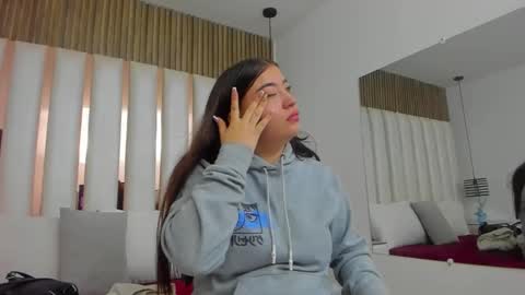 AmbarGills online show from December 22, 12:56 pm