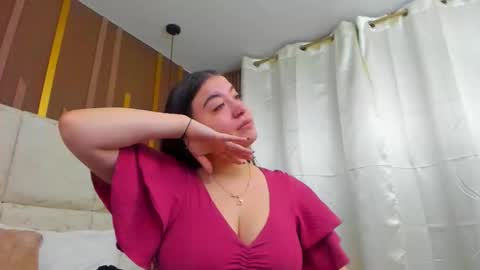 AmbarGills online show from March 30, 1:11 pm