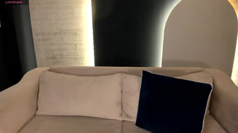 Ambar  online show from March 26, 11:59 am