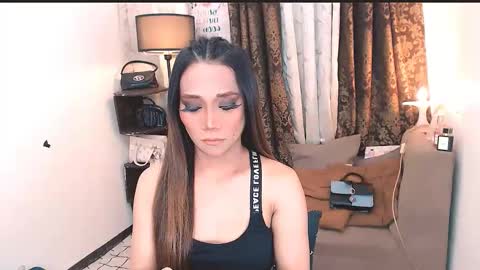 amber online show from November 8, 10:51 am