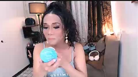 amber online show from November 18, 2:09 pm