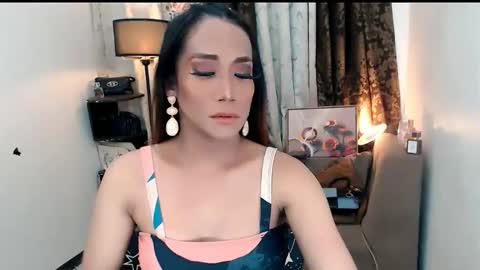 amber online show from November 13, 11:35 am