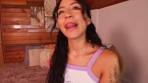 amber_curly online show from November 5, 7:49 pm