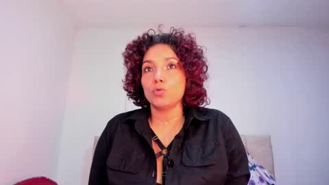 Snapshot of amber_demons chatting on February 25, 10:09 pm Amber Demons online show from February 25, 10:09 pm